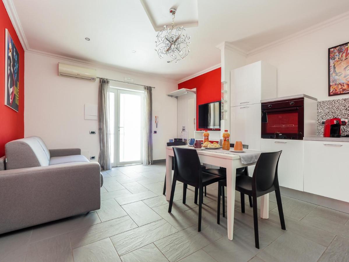 דירות La Dolce Vita Relax - Cozy Apt In סורנטו מראה חיצוני תמונה