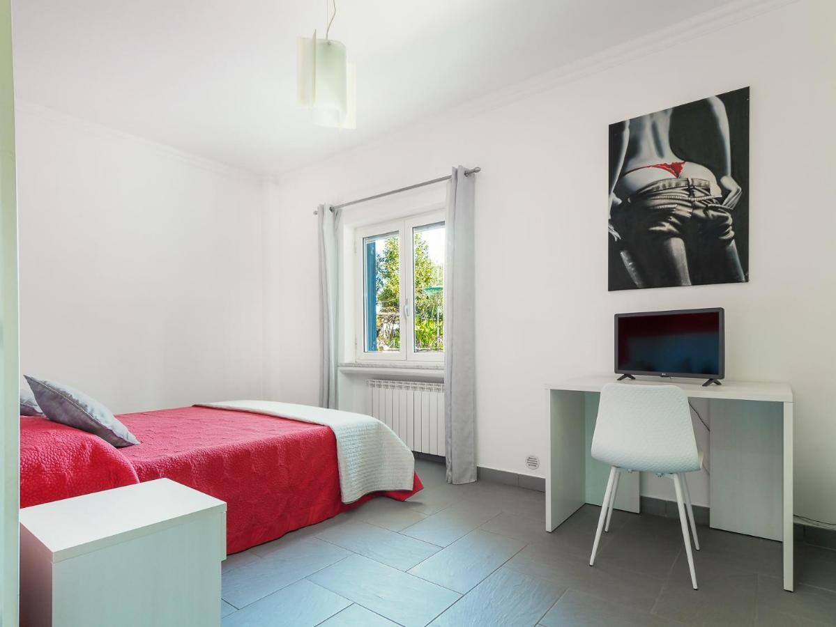 דירות La Dolce Vita Relax - Cozy Apt In סורנטו מראה חיצוני תמונה