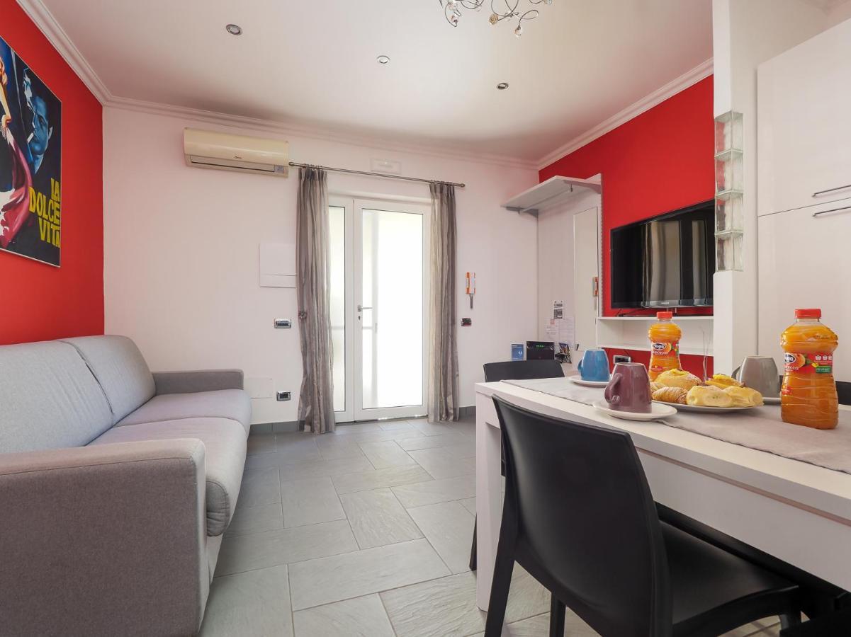 דירות La Dolce Vita Relax - Cozy Apt In סורנטו מראה חיצוני תמונה